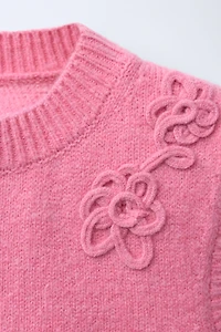 GILET EN MAILLE À FLEURS