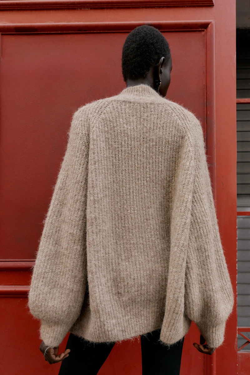 WIDE SLEEVE KNIT JUMPER