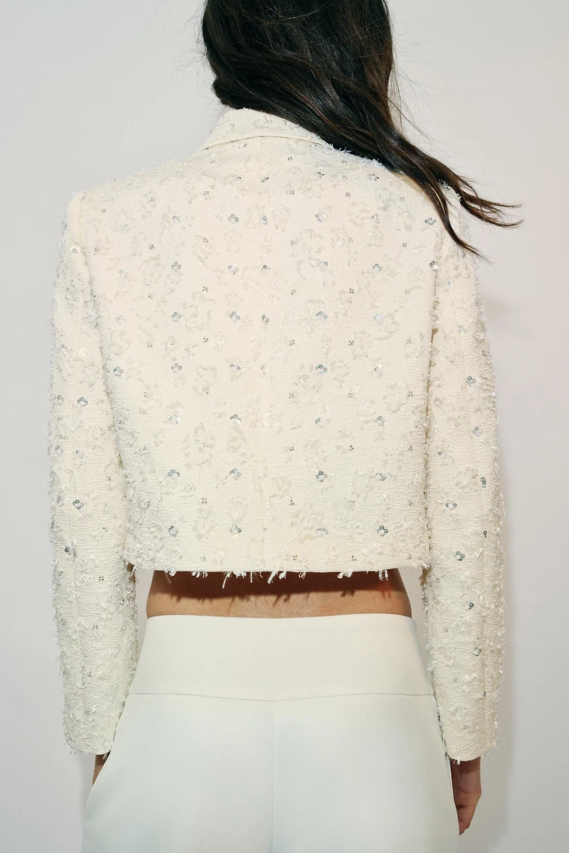 EMBELLISHED FRINGED CROPPED BLAZER