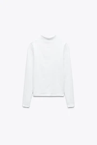 TURTLENECK T-SHIRT