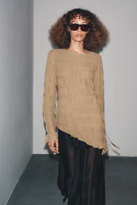 TOP EN MAILLE PLISSÉE