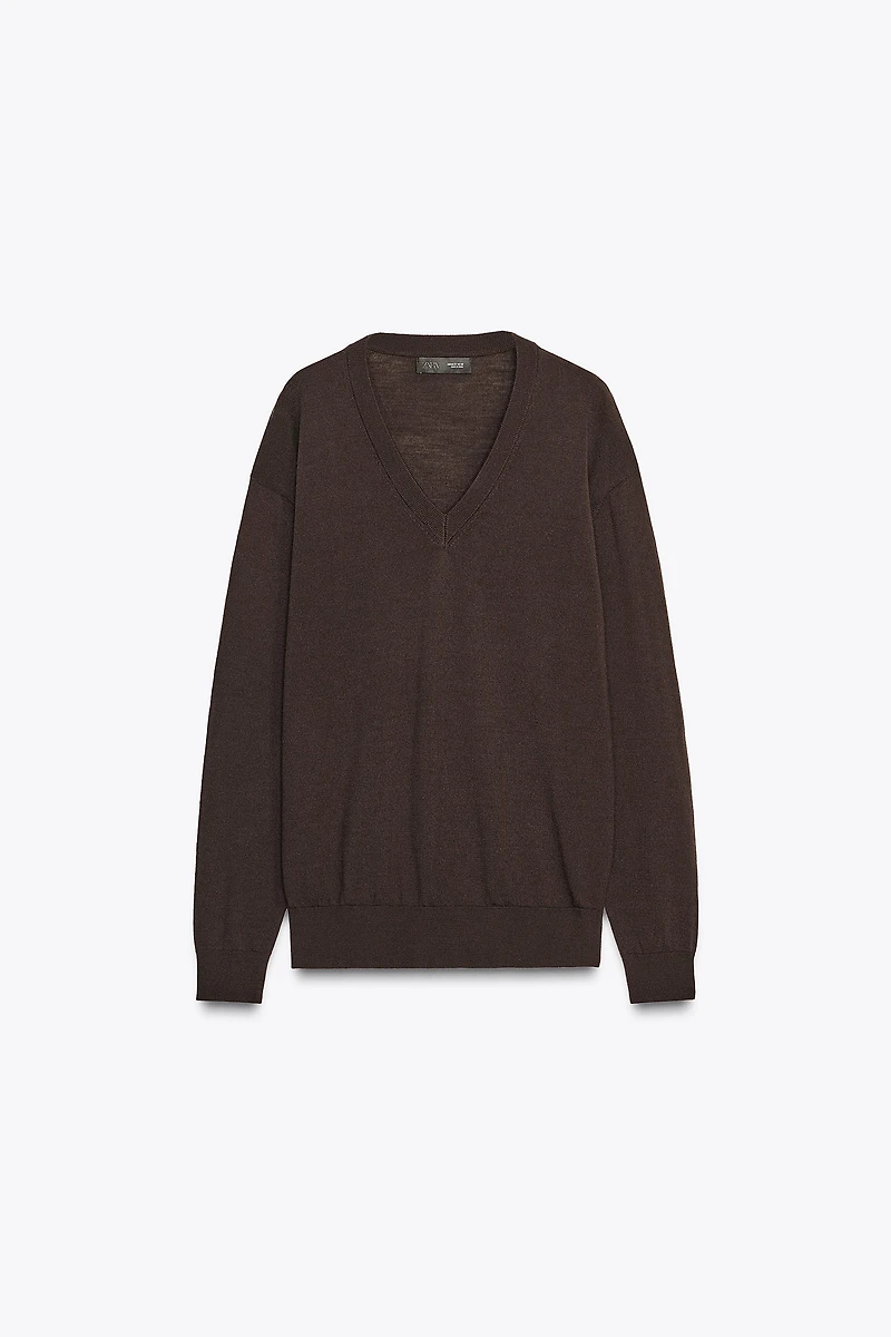 100% WOOL KNIT V-NECK SWEATER