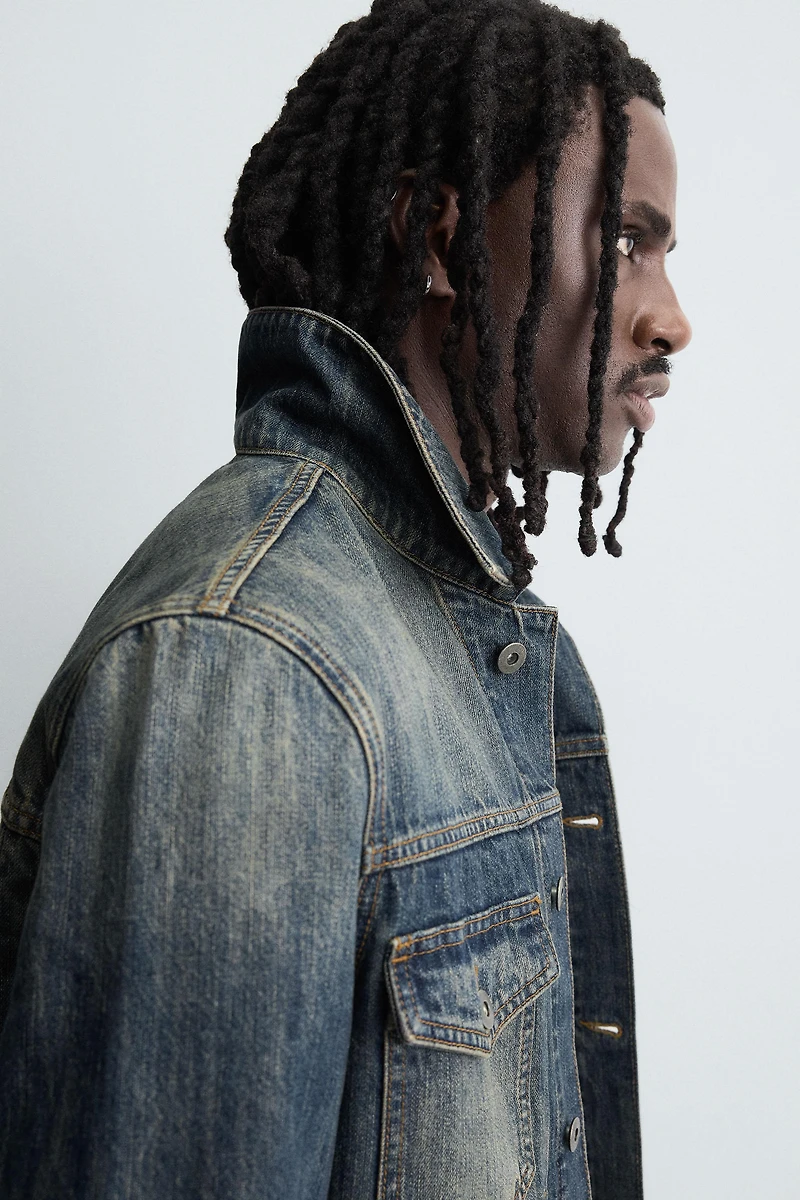 CROPPED FIT DENIM JACKET