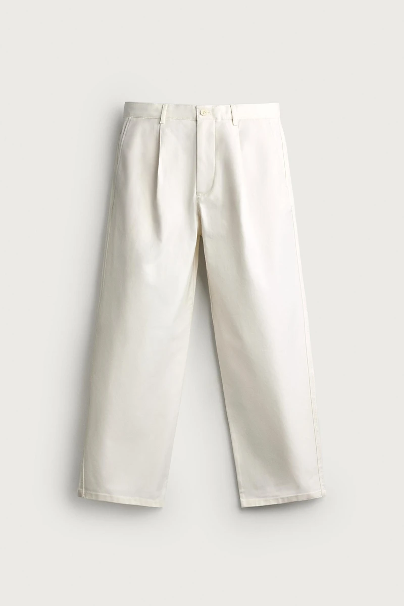 STRAIGHT FIT PLEATED PANTS