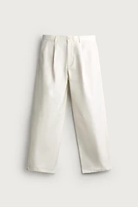STRAIGHT FIT PLEATED PANTS
