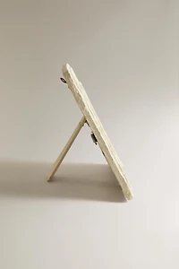 PAPER PICTURE FRAME