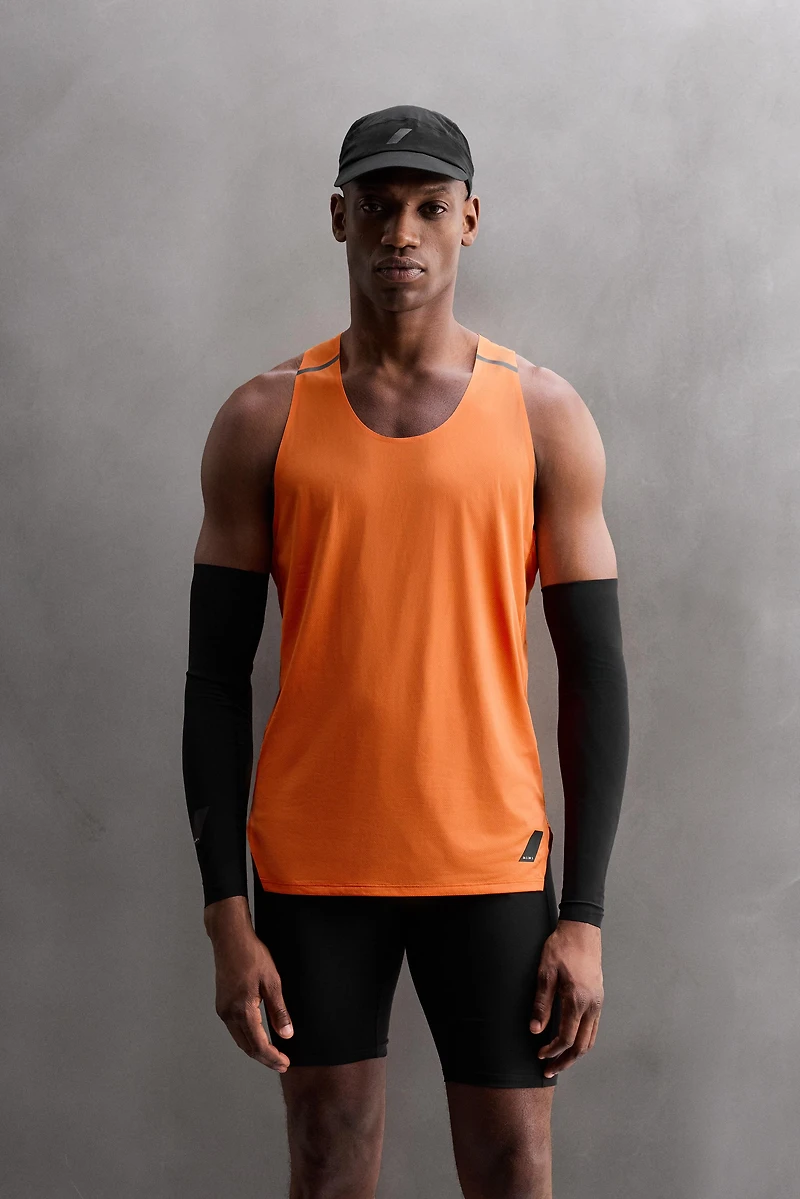 COLOR BLOCK TECHNICAL TANK TOP
