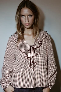 RUFFLED GINGHAM BLOUSE