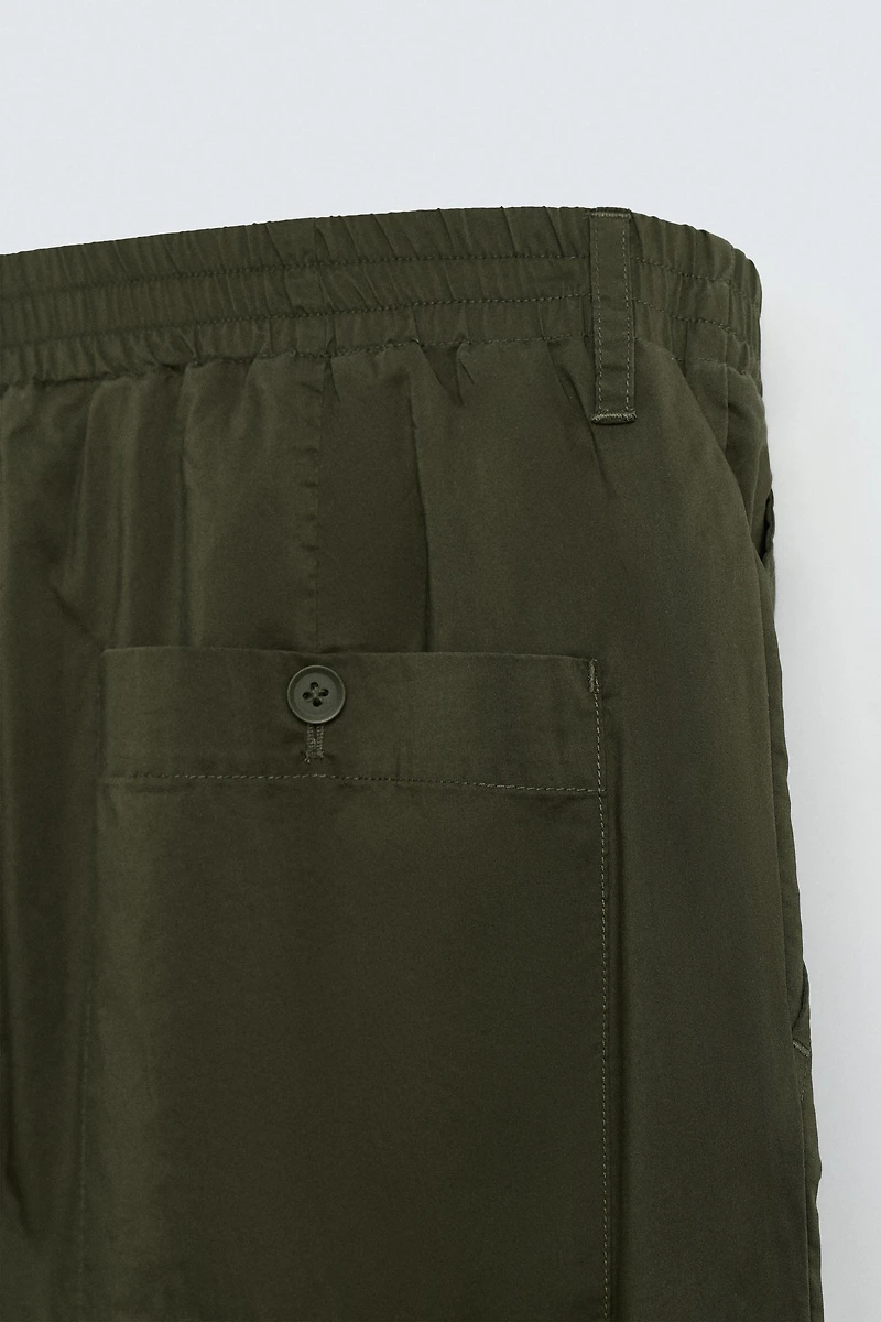 LIGHTWEIGHT RELAXED FIT PANTS