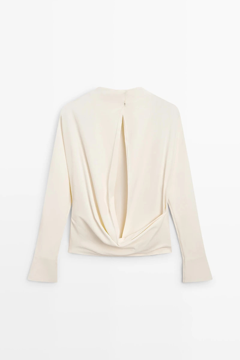 Long sleeve top with back detail