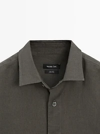 Regular fit 100% heavy linen shirt