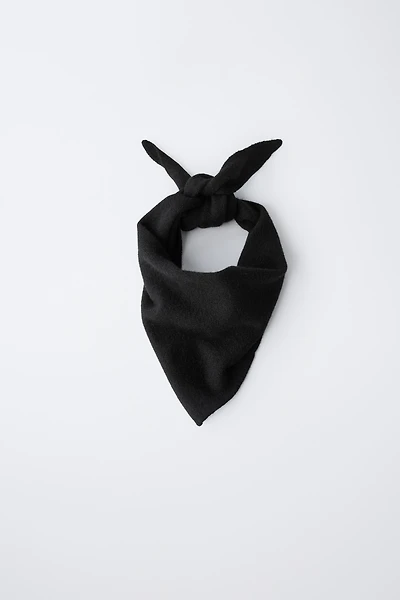 KNIT SCARF