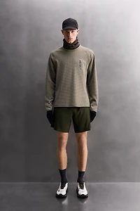 WAFFLE TEXTURED POCKET T-SHIRT