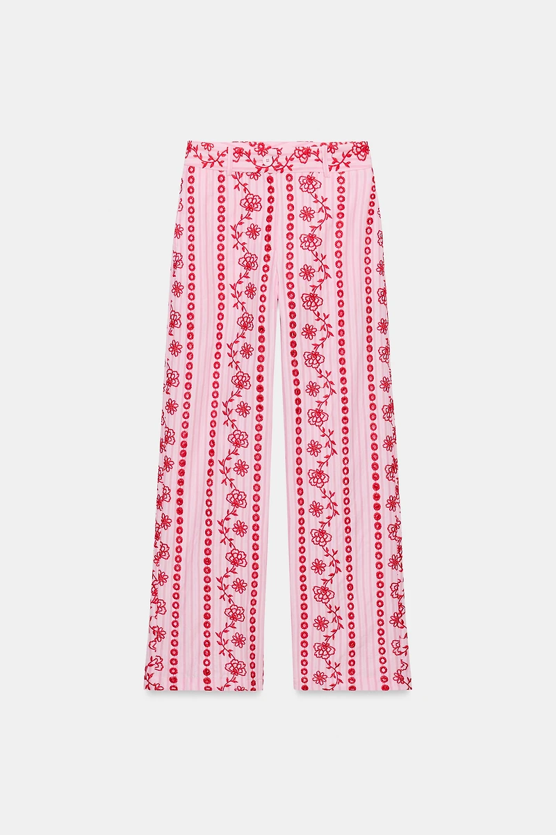 PANTALON BRODERIES AJOURÉES