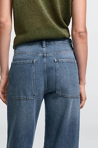 Mid-waist wide-leg jeans