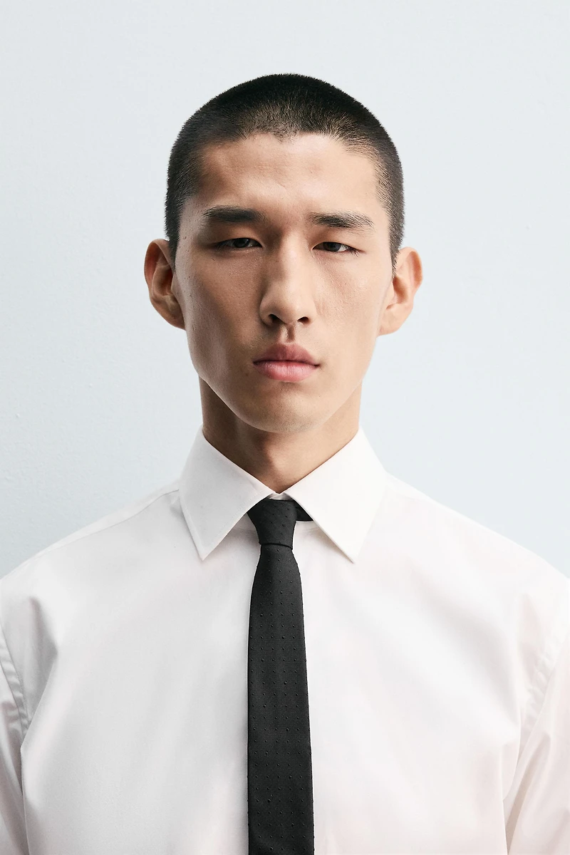 100% SILK JACQUARD TIE