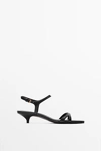 Leather low-heel sandals