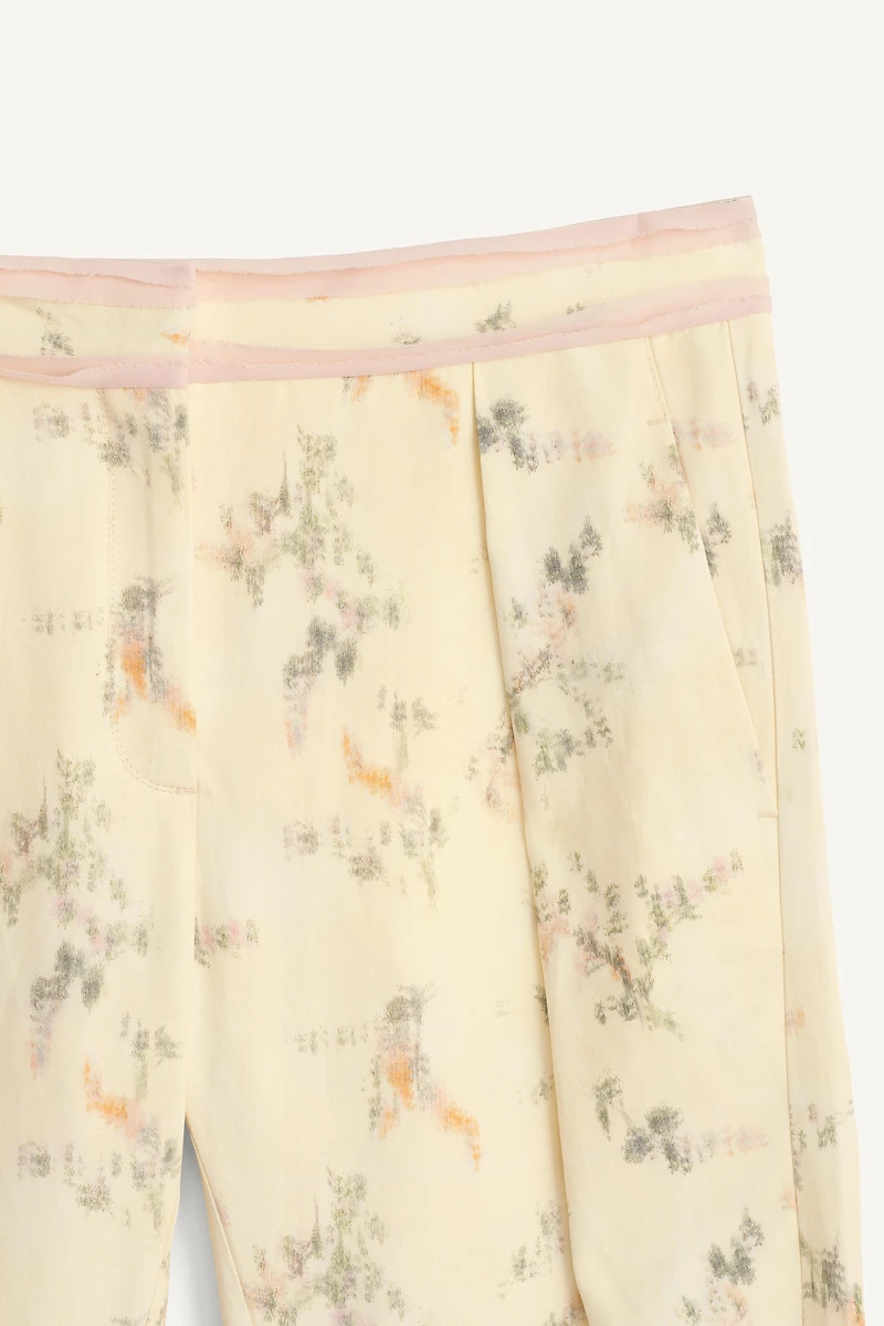 PANTALON IMPRIMÉ FLEURS ÉDITION LIMITÉE