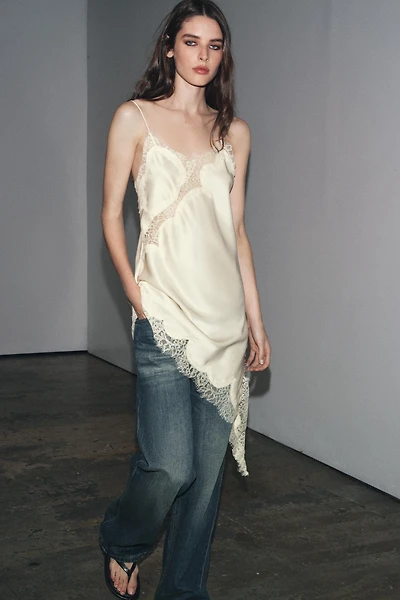 ROBE ASYMÉTRIQUE EN DENTELLE ZW COLLECTION