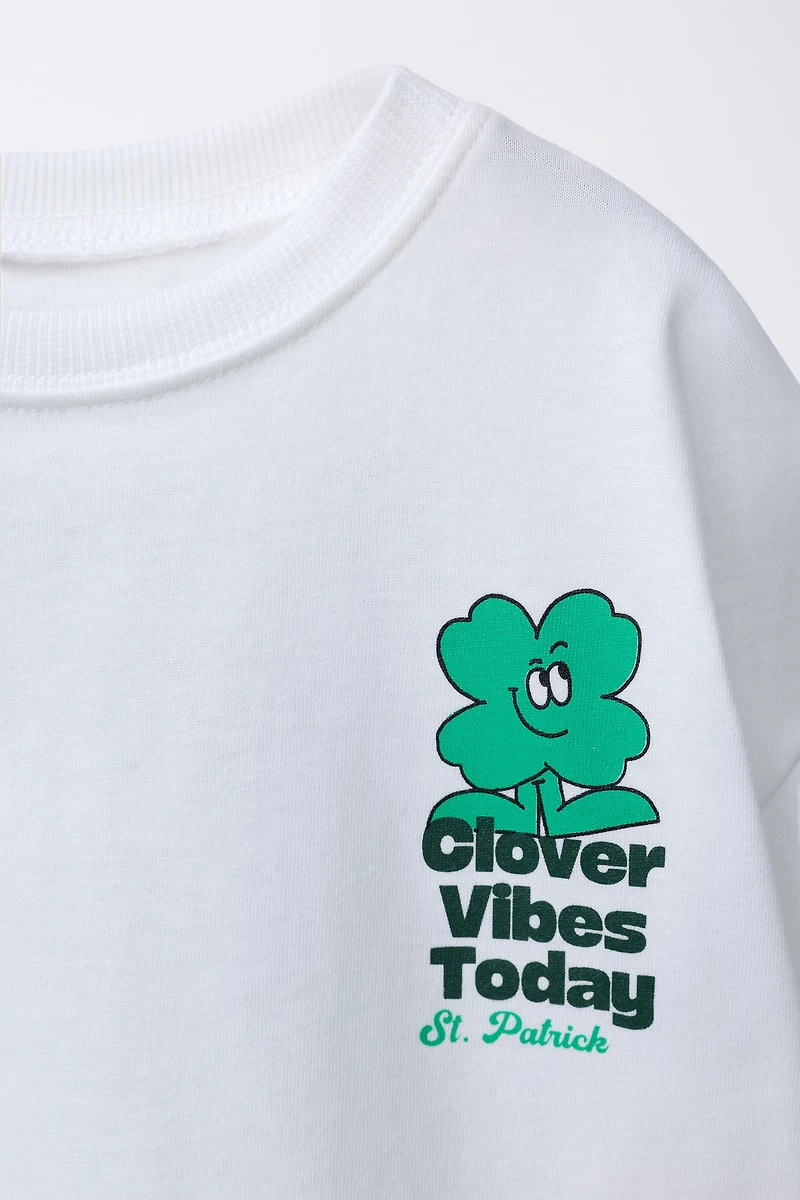 TEXT AND CLOVER PRINT T-SHIRT