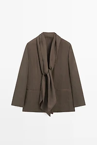 Total look flowing overshirt with tie detail