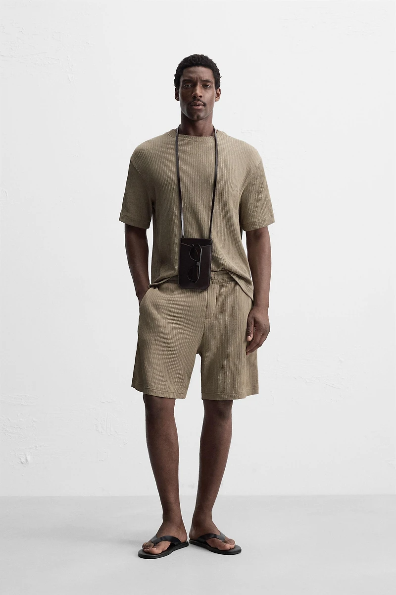 IRREGULAR TEXTURED SHORTS