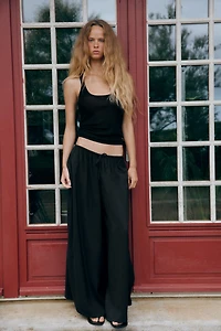FLOWY DRAWSTRING PALAZZO PANTS