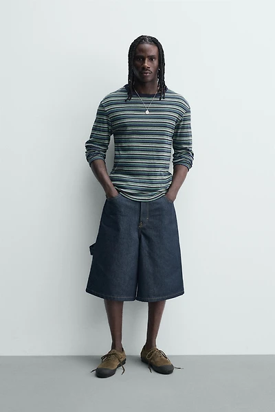 EMBROIDERED POCKET DENIM JORTS