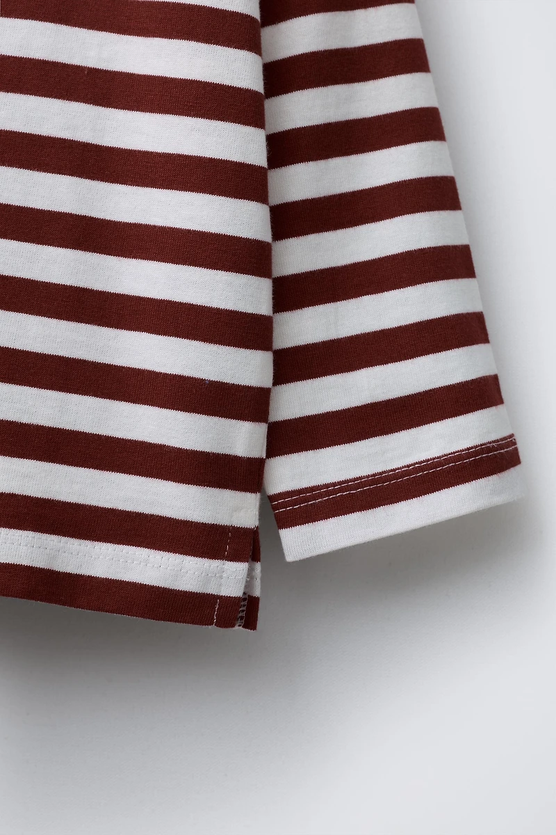 STRIPED PRINT T-SHIRT