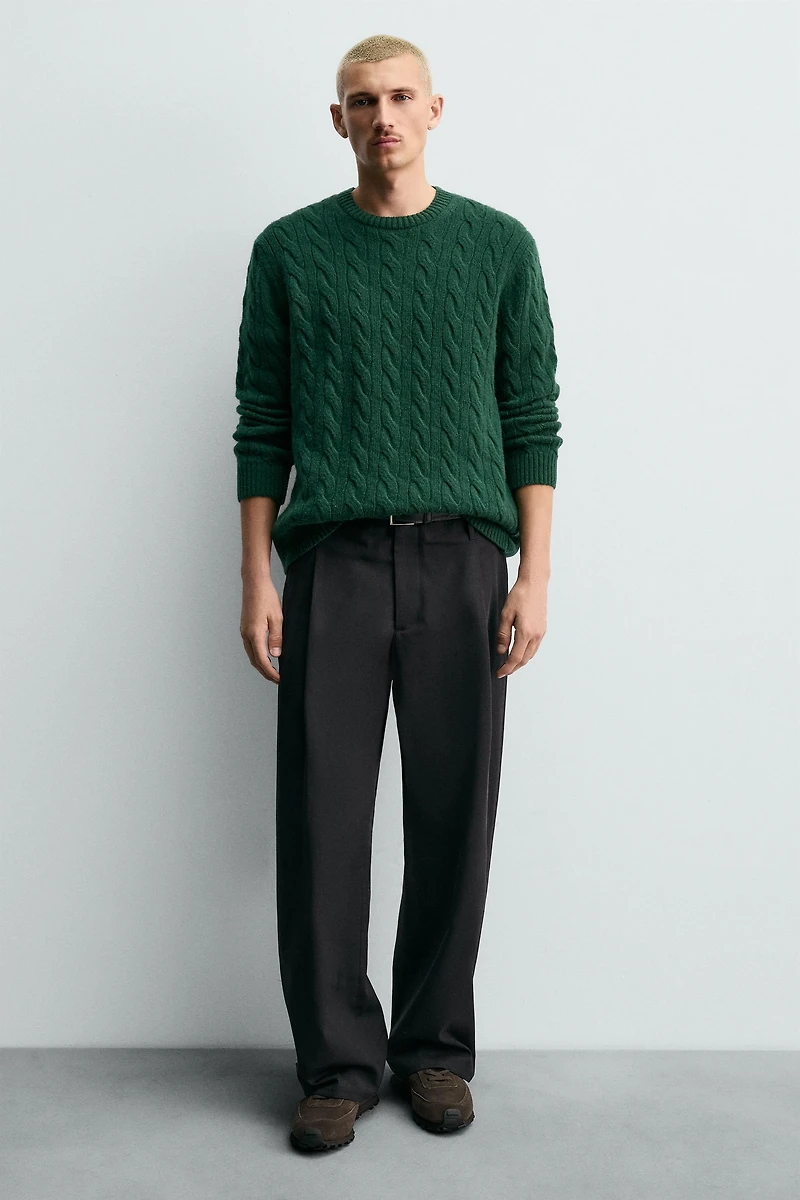 CASUAL LEATHER SNEAKERS