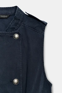 TAB DETAIL BUTTONED VEST TOP