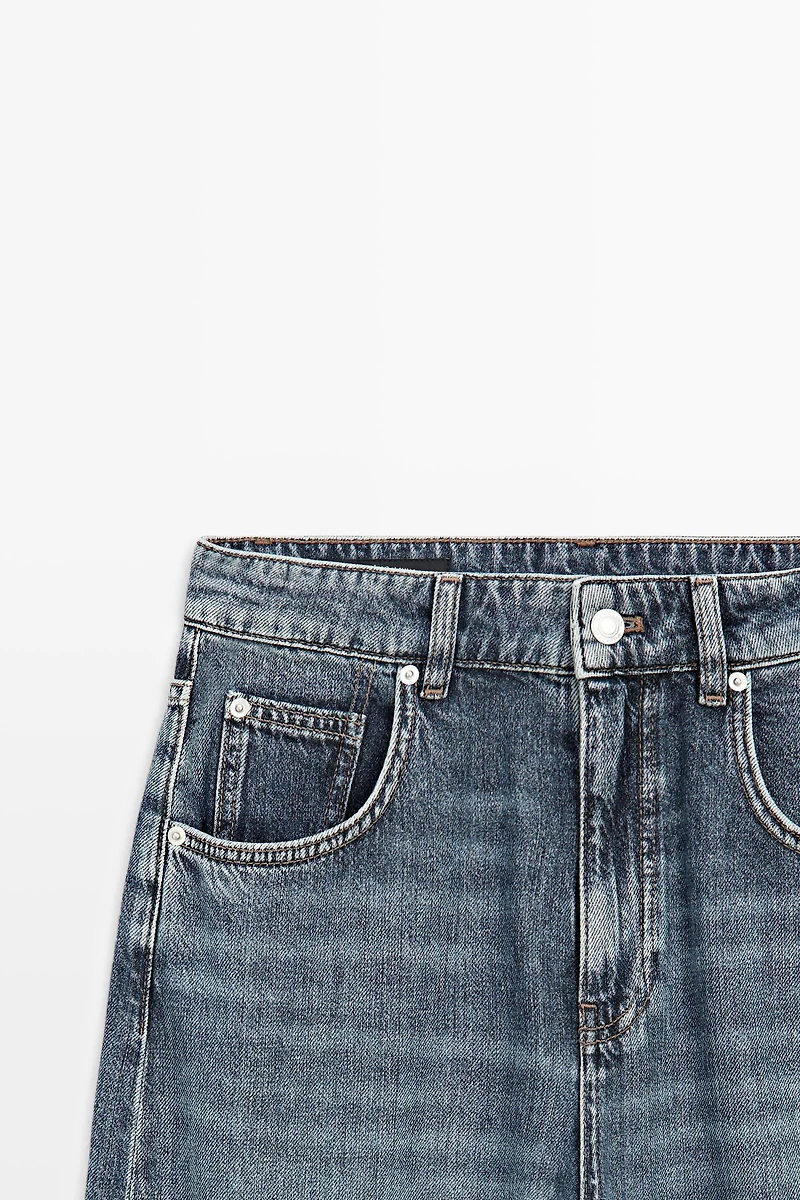 Mid-waist barrel fit jeans