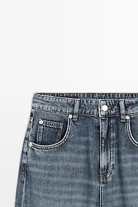 Mid-waist barrel fit jeans