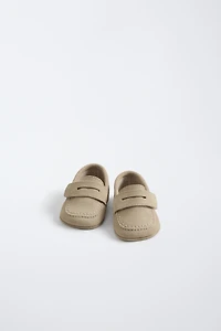 LEATHER MOCCASINS