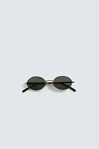 LUNETTES DE SOLEIL OVALES