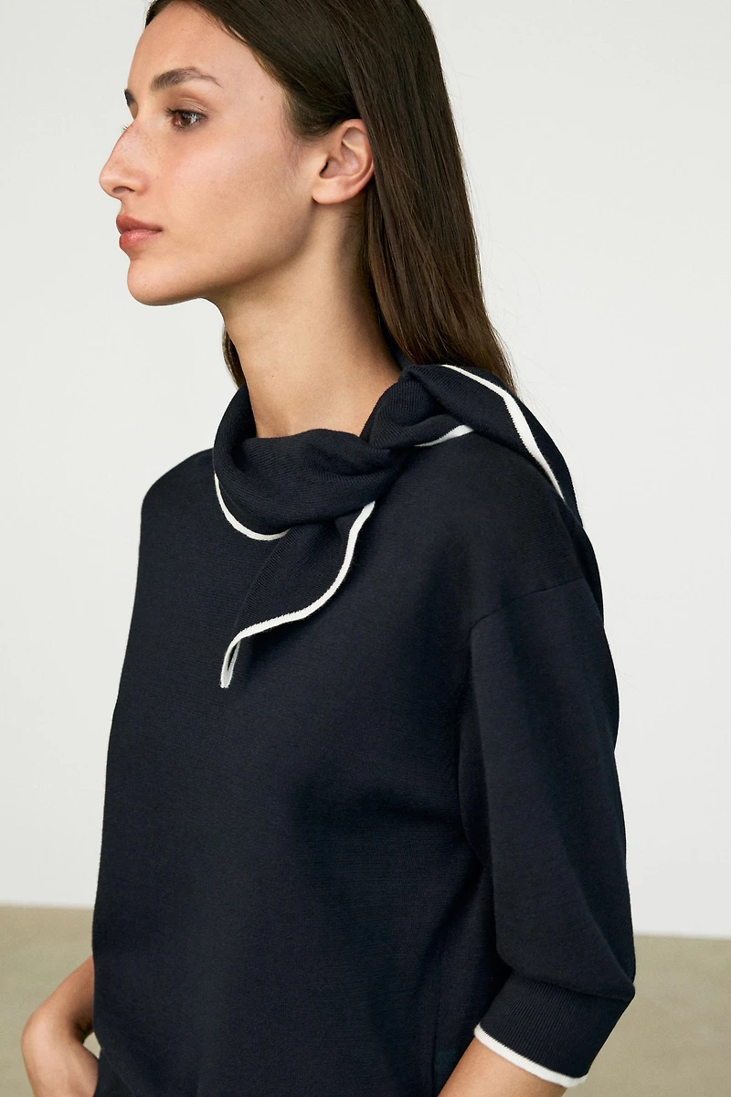 Pull en maille 100 % coton avec détail foulard