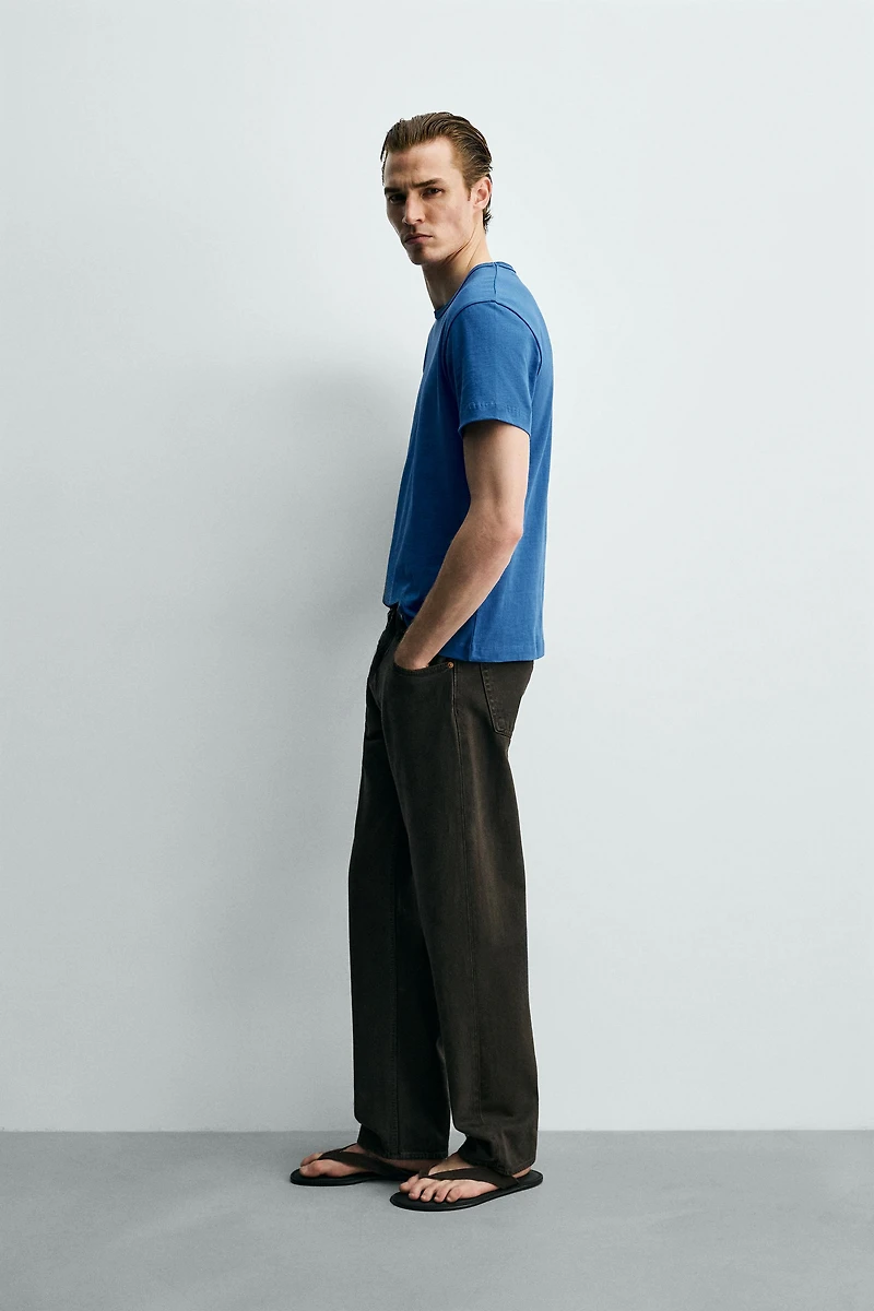 REGULAR FIT T-SHIRT