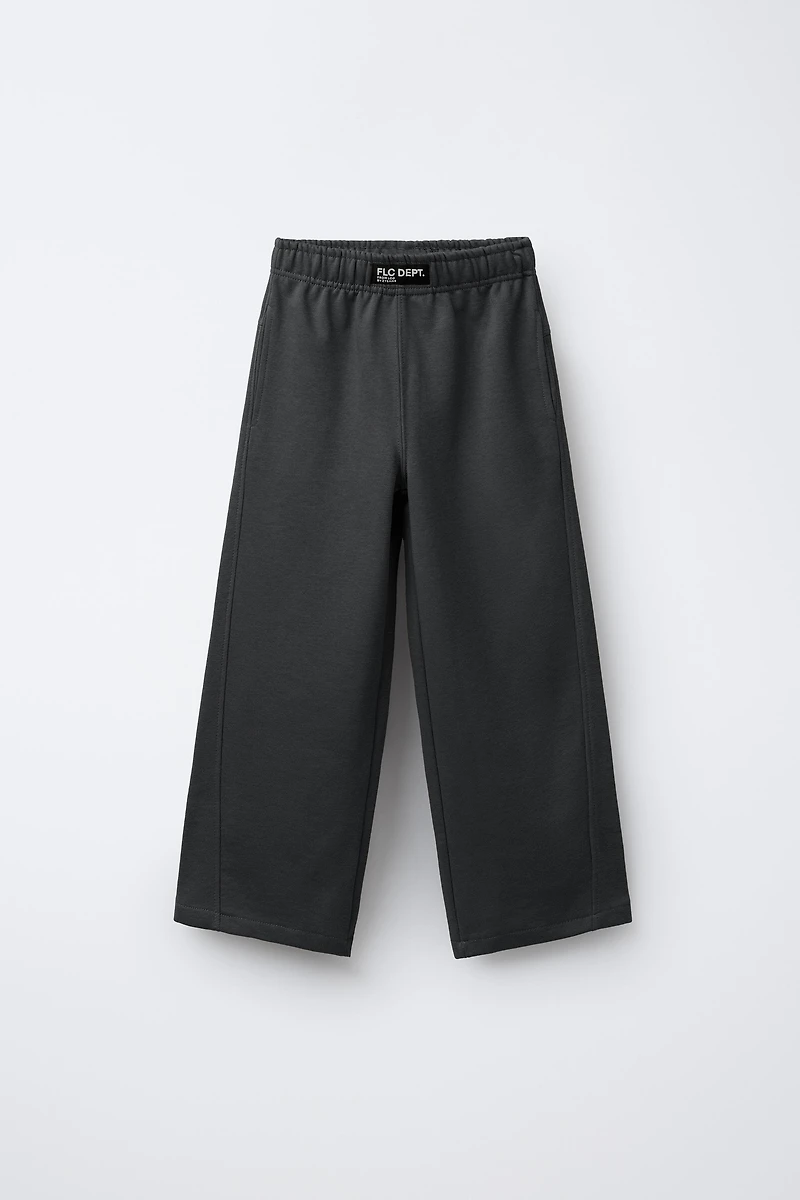 STRAIGHT PLUSH PANTS WITH LABEL
