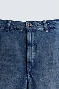 WAXED FINISH STRAIGHT FIT JEANS