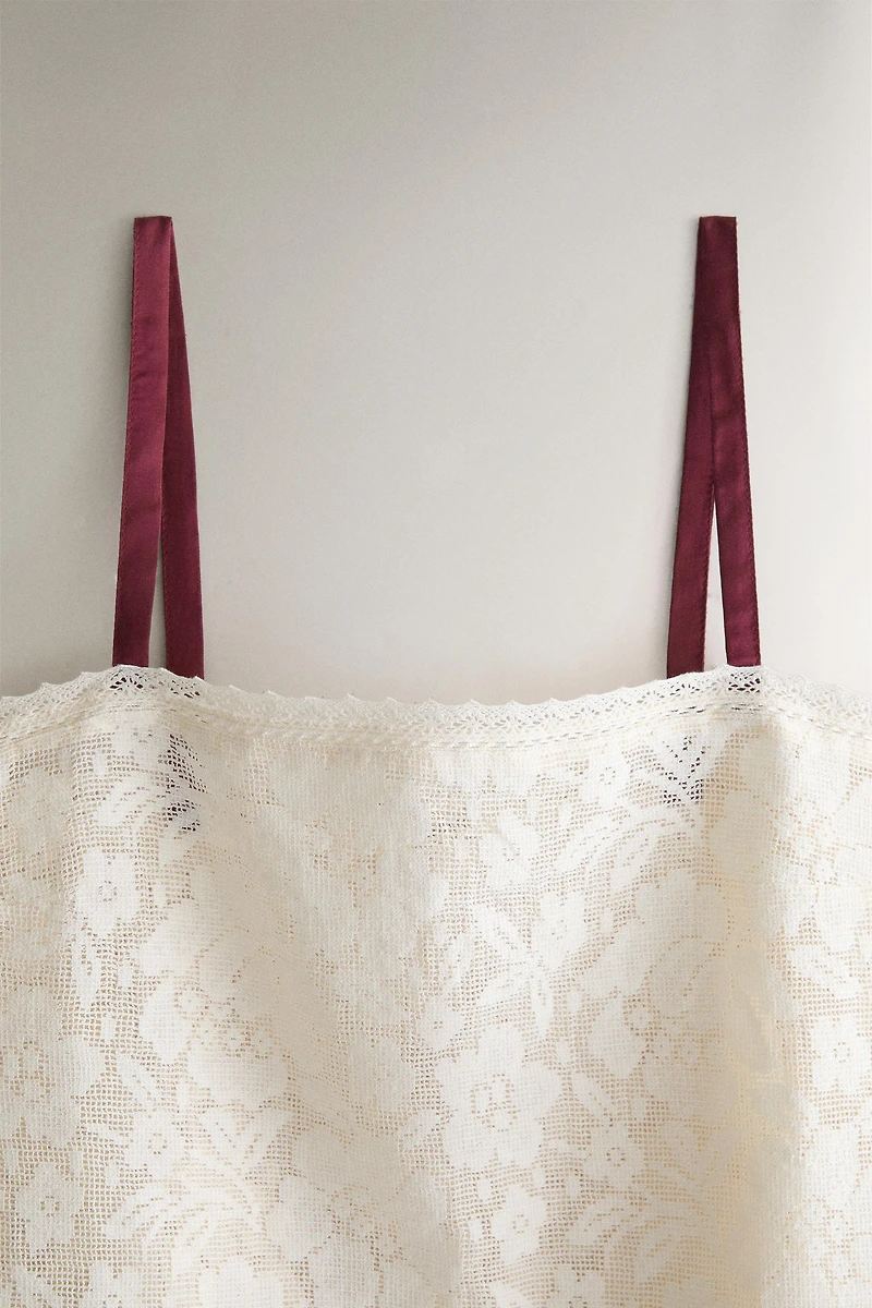 FLORAL LACE COTTON TOP