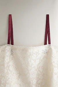 FLORAL LACE COTTON TOP