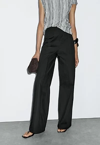 Wide-leg trousers with seam details
