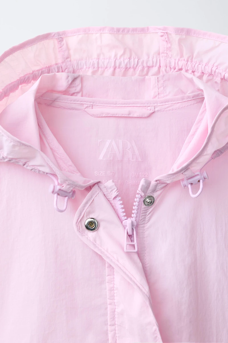 WATER REPELLENT HOODED RAINCOAT