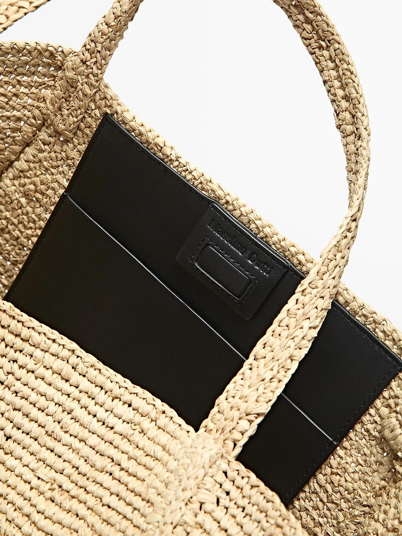 100% raffia mid-sized tote bag