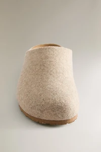 MINIMALIST FELT CLOGS