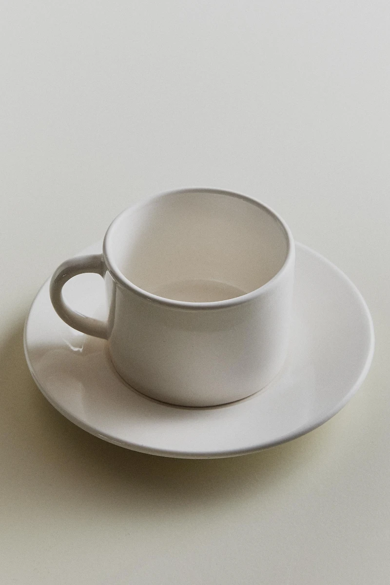 STONEWARE TEACUP