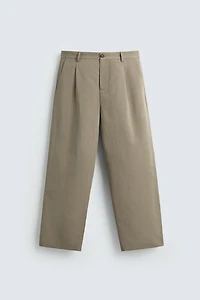 PLEATED STRAIGHT FIT PANTS