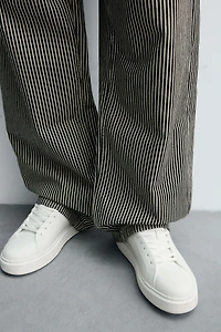 MONOCHROME THICK-SOLED SNEAKERS