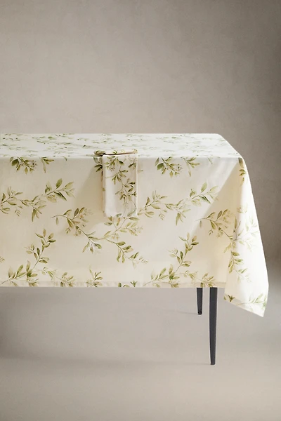 BRANCH AND FLORAL PRINT TABLECLOTH