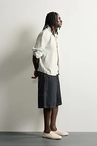 CHAIN DETAIL RELAXED DENIM JORTS